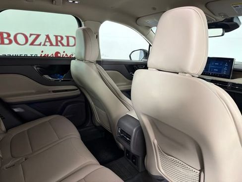 Used 2023 Lincoln Corsair Reserve FWD image 34