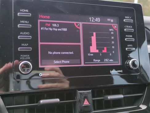 Used 2024 Toyota Camry SE image 18