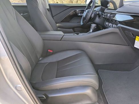 Certified 2025 Acura ADX FWD image 31