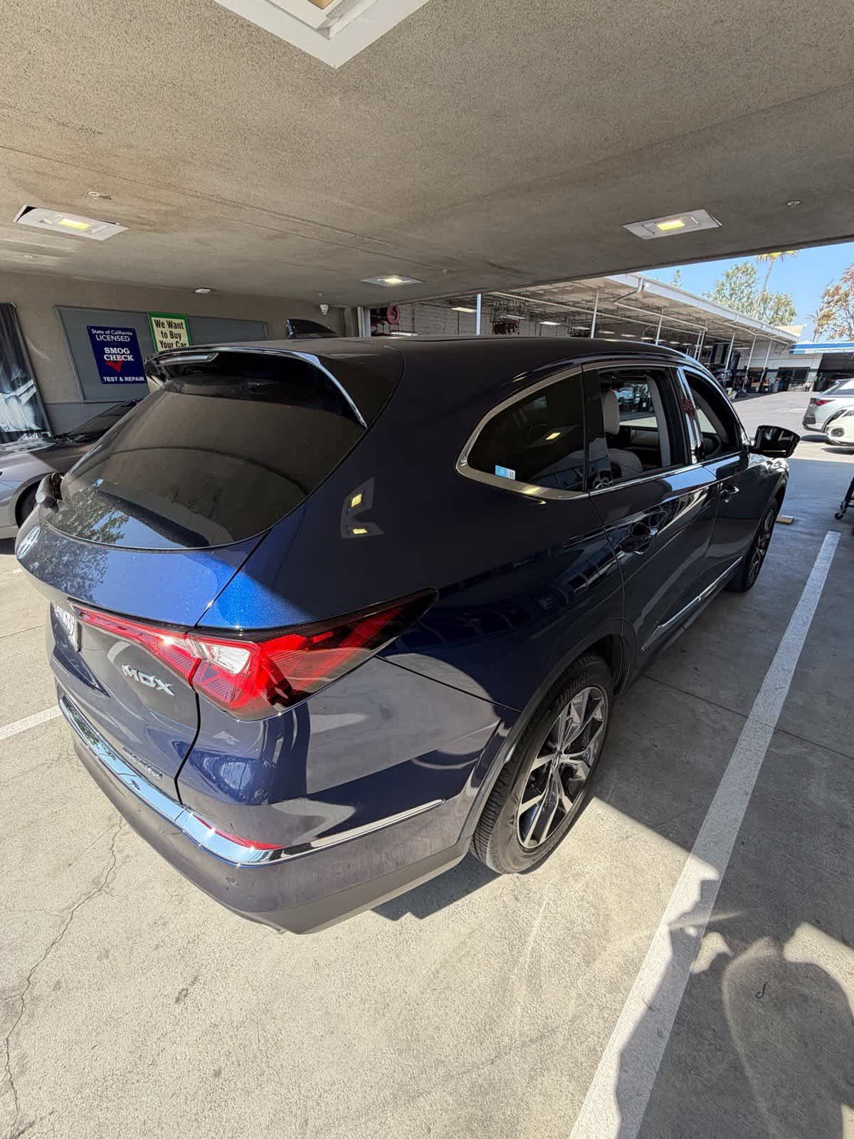 Used 2024 Acura MDX w/ Technology Package AWD/4WD image 5