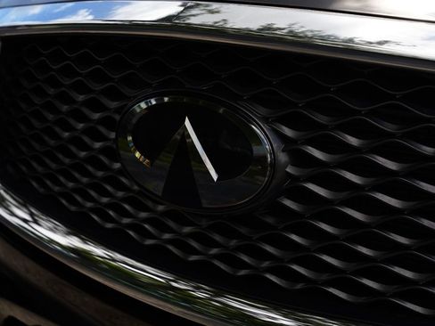 Used 2023 INFINITI QX50 Luxe image 13