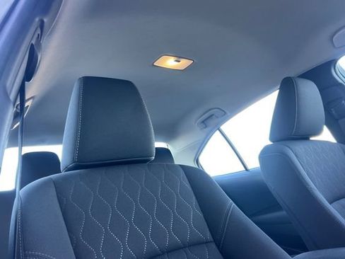 Used 2023 Toyota Corolla LE image 19