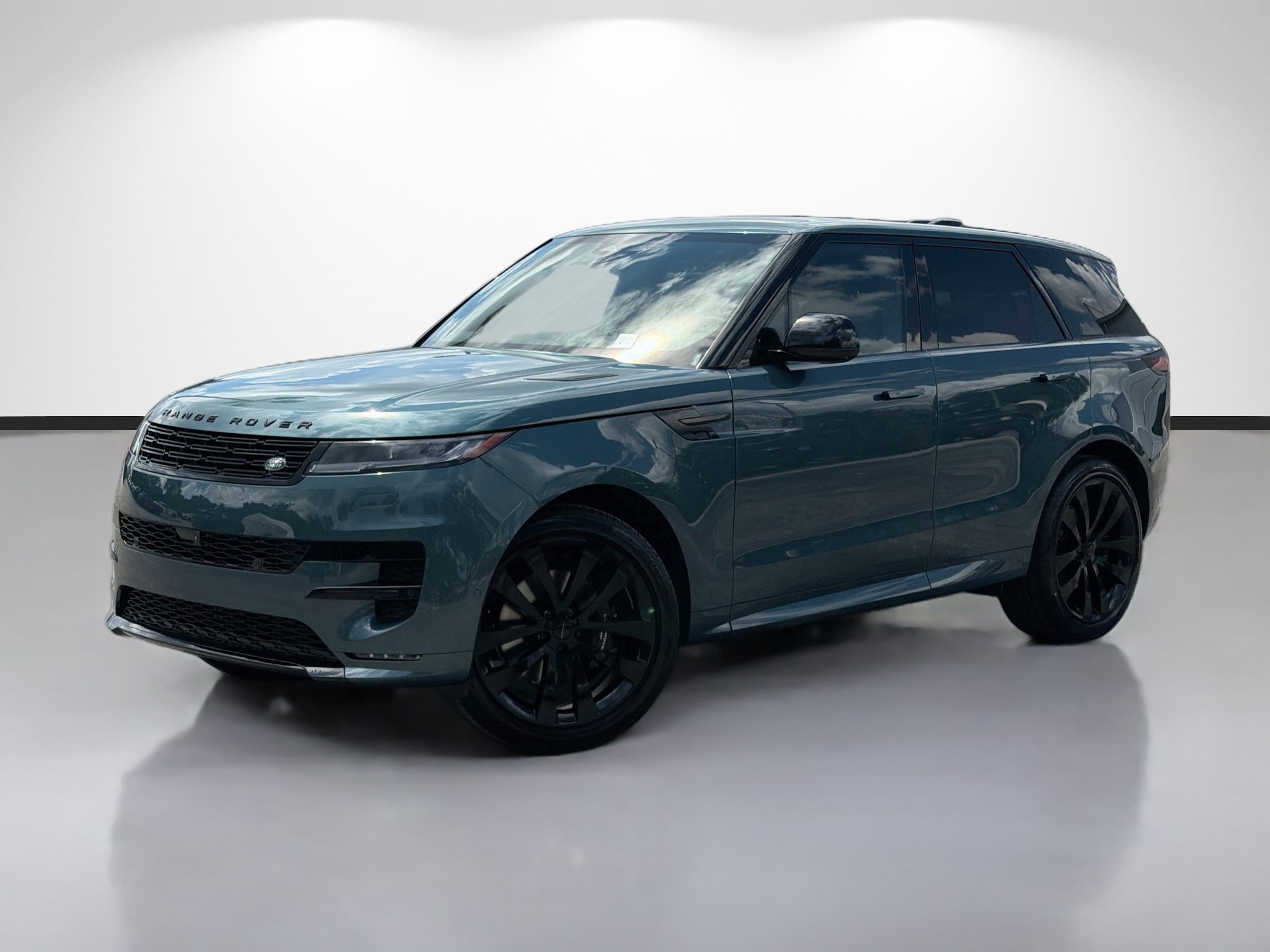 New 2027 Land Rover Range Rover Sport Dynamic SE AWD/4WD image 1