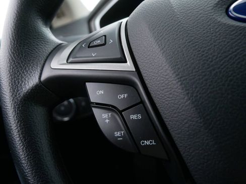 Certified 2019 Ford Fusion SE image 19