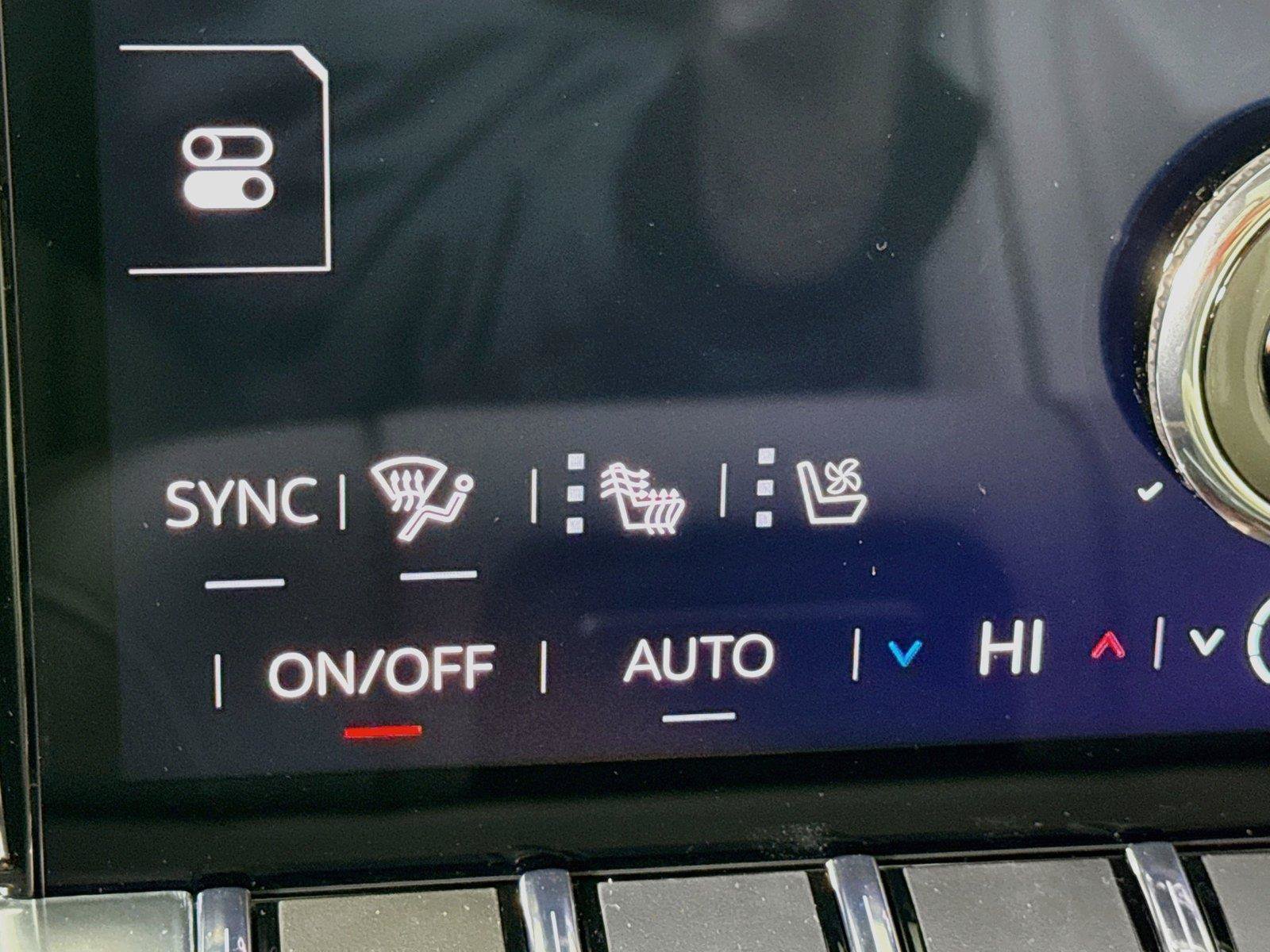 New 2027 GMC Yukon Denali w/ Denali Reserve Package AWD/4WD image 15