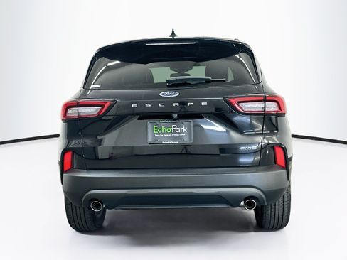 Used 2025 Ford Escape ST-Line Select AWD/4WD image 7