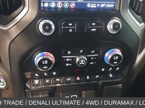 Used 2022 GMC Sierra 2500 Denali w/ Denali Ultimate Package AWD/4WD image 30
