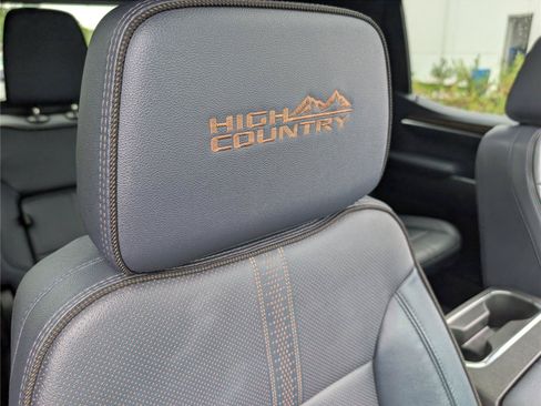 Used 2024 Chevrolet Silverado 1500 High Country AWD/4WD image 12