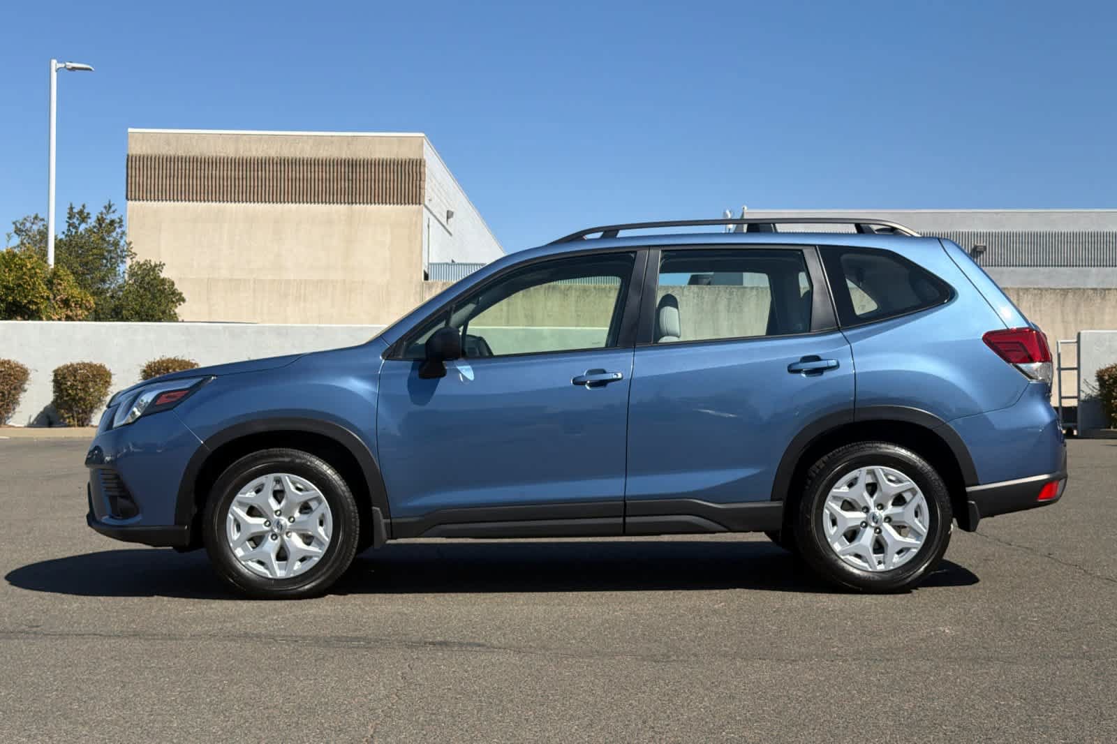 Used 2024 Subaru Forester AWD/4WD image 9