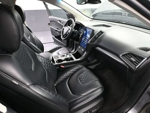 Used 2024 Ford Edge Titanium AWD/4WD image 46