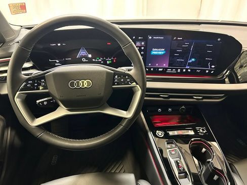 Used 2025 Audi A5 2.0T Premium Plus w/ Premium Plus AWD/4WD image 3
