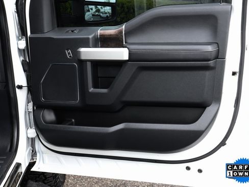 Used 2022 Ford F350 Lariat w/ Black Appearance Package image 44