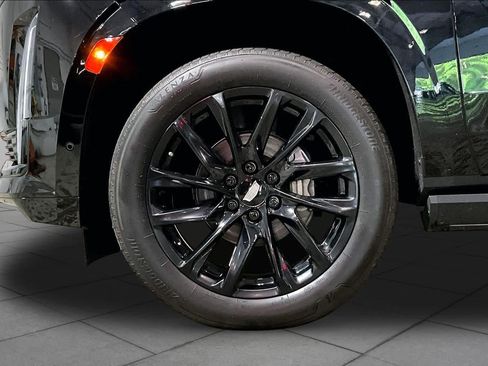 Used 2022 Cadillac Escalade Sport Platinum AWD/4WD image 11