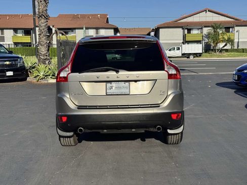 Used 2013 Volvo XC60 T6 AWD/4WD image 3