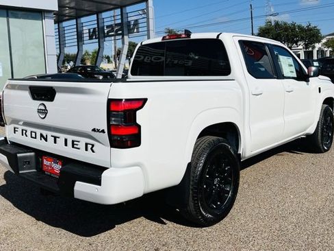 New 2026 Nissan Frontier SV image 12