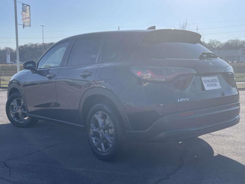 New 2026 Honda HR-V LX image 17