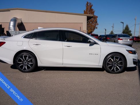 Used 2022 Chevrolet Malibu RS image 8