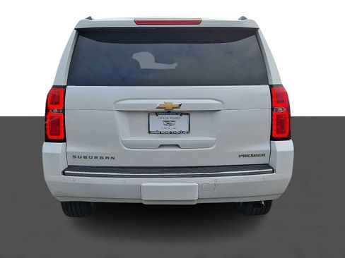 Used 2019 Chevrolet Suburban Premier w/ Premier Plus Edition image 5