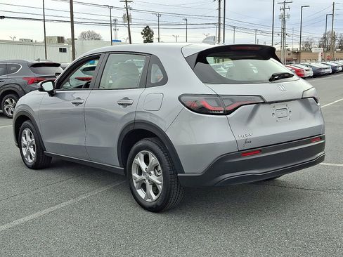 Certified 2025 Honda HR-V LX image 4