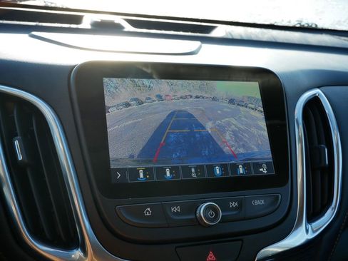 Used 2021 Chevrolet Equinox Premier image 26