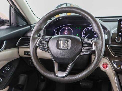 Used 2018 Honda Accord EX image 12