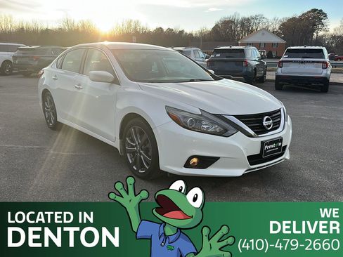 Used 2018 Nissan Altima 2.5 SR w/ SR Special Edition image 3