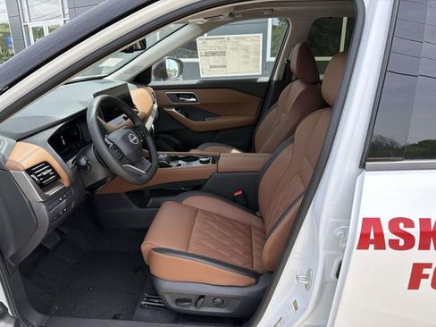 New 2026 Nissan Rogue Platinum w/ Platinum Premium Package AWD/4WD image 15