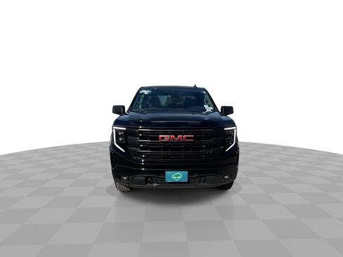 Used 2024 GMC Sierra 1500 Elevation image 3