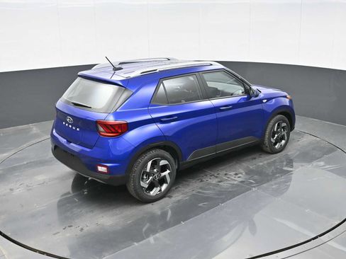 New 2026 Hyundai Venue SEL image 28