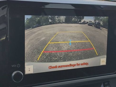 Used 2025 Toyota Camry LE FWD image 18