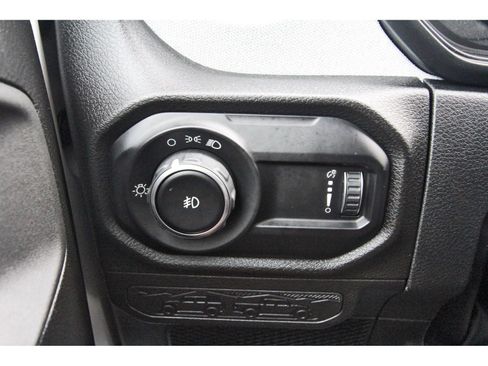 Used 2026 Jeep Wrangler Sport AWD/4WD image 18