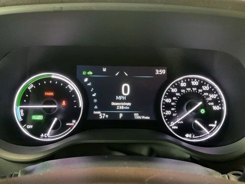 Used 2021 Toyota Sienna Platinum image 14