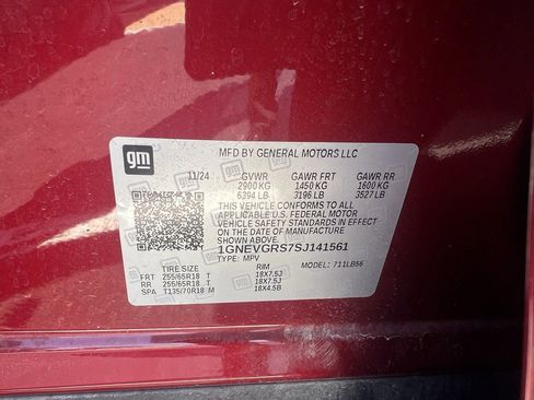 Used 2025 Chevrolet Traverse LT w/ Driver Confidence Package AWD/4WD image 7
