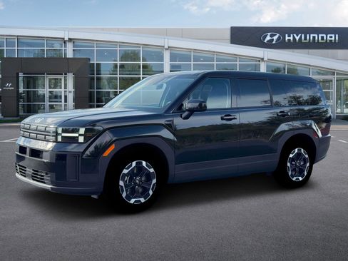 New 2026 Hyundai Santa Fe SE image 2