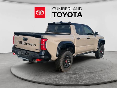 Used 2025 Toyota Tacoma TRD Pro w/ Tow Tech Package AWD/4WD image 5
