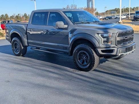 Used 2018 Ford F150 Raptor w/ Equipment Group 802A Luxury image 2