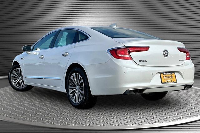 Used 2019 Buick LaCrosse Essence w/ Sights and Sounds Package FWD image 4