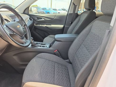 Used 2024 Chevrolet Equinox LT AWD/4WD image 16