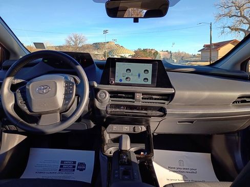 Used 2023 Toyota Prius LE image 20