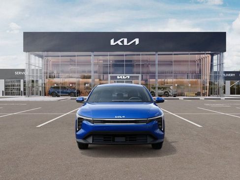 New 2026 Kia K4 FWD image 2