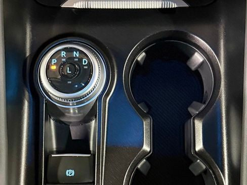 Used 2025 Ford Explorer Active w/ Active Comfort Package image 90