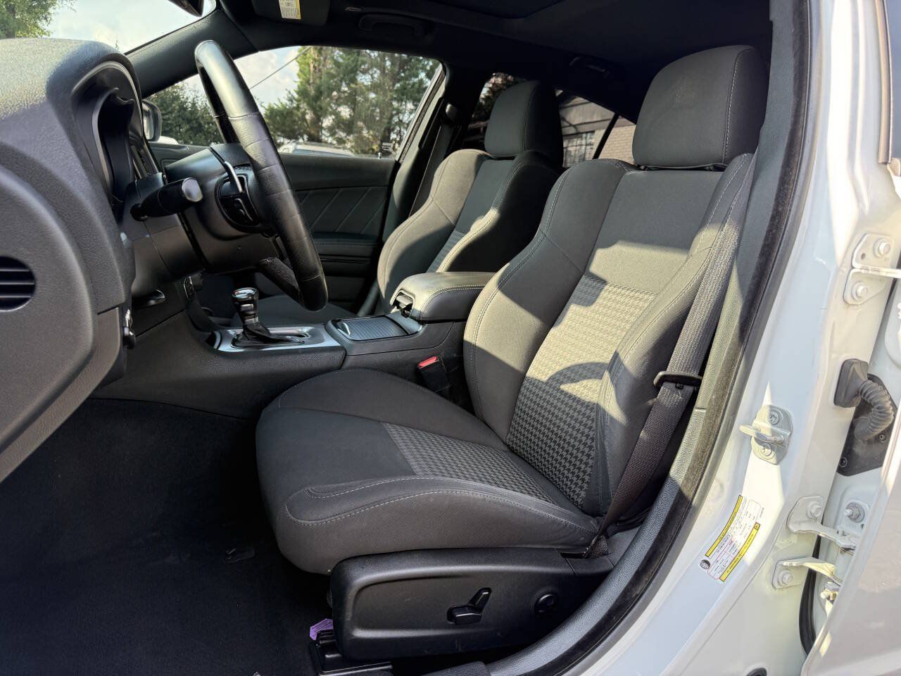 Used 2019 Dodge Charger R/T w/ Driver Confidence Group RWD image 9
