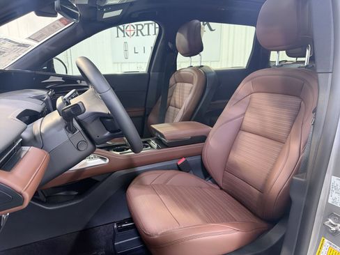 New 2026 Lincoln Nautilus Reserve AWD/4WD image 10