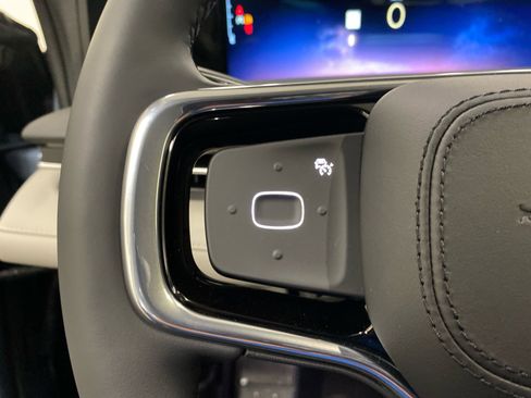 New 2026 Lincoln Nautilus Premier w/ Equipment Group 102A image 18