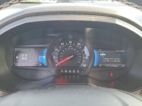 Certified 2022 Ford Edge ST w/ Equipment Group 401A image 27