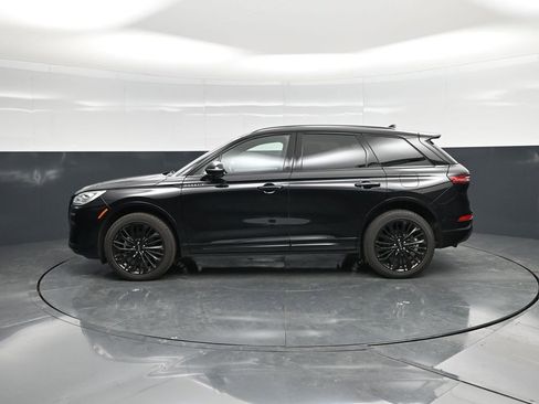 Used 2025 Lincoln Corsair Reserve w/ Jet Appearance Package image 9