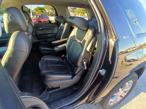 Used 2016 GMC Acadia SLT image 32