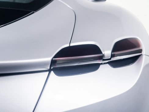 Used 2022 Ferrari Roma image 13