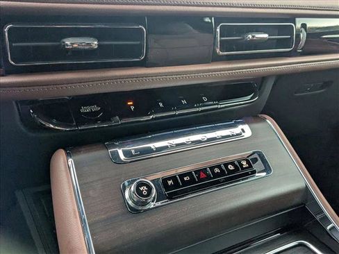 New 2025 Lincoln Aviator Reserve w/ Equipment Group 201A image 14