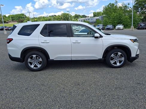 Certified 2023 Honda Pilot EX-L image 7